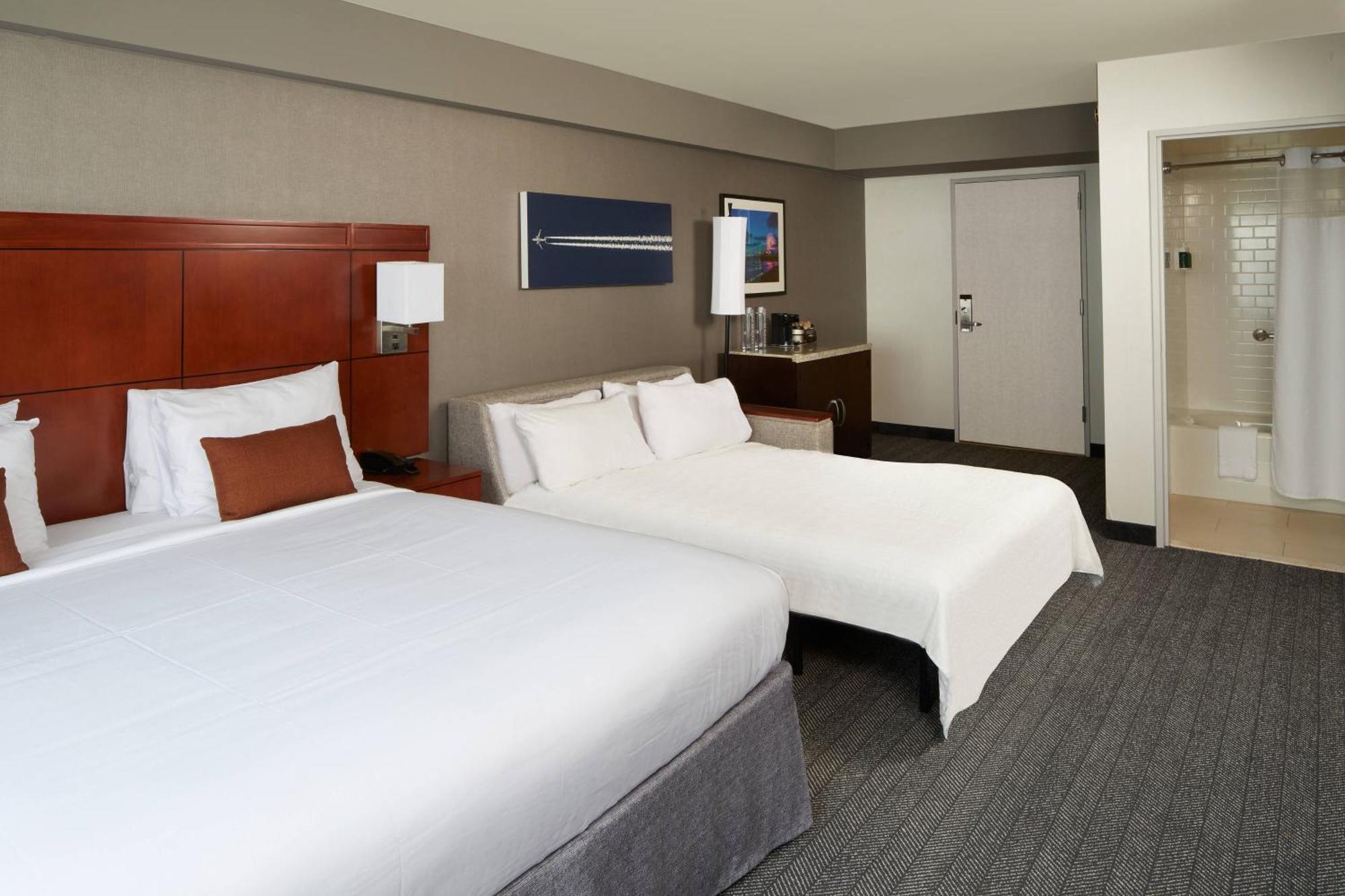 Courtyard By Marriott Los Angeles Lax / Century Boulevard Exterior foto